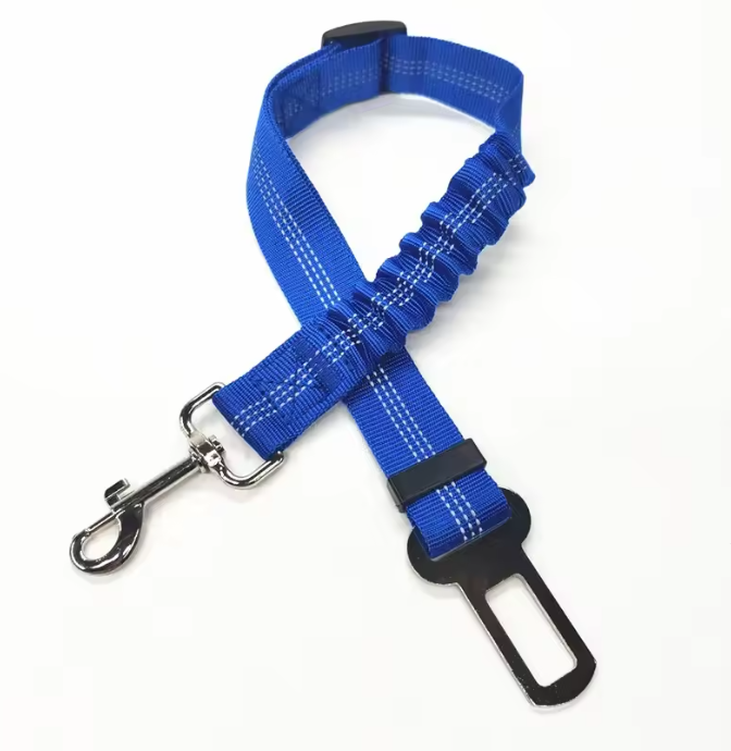 Wagly™ Adjustable Dog Seatbelt – Safe & Comfortable Car Travel for Pets